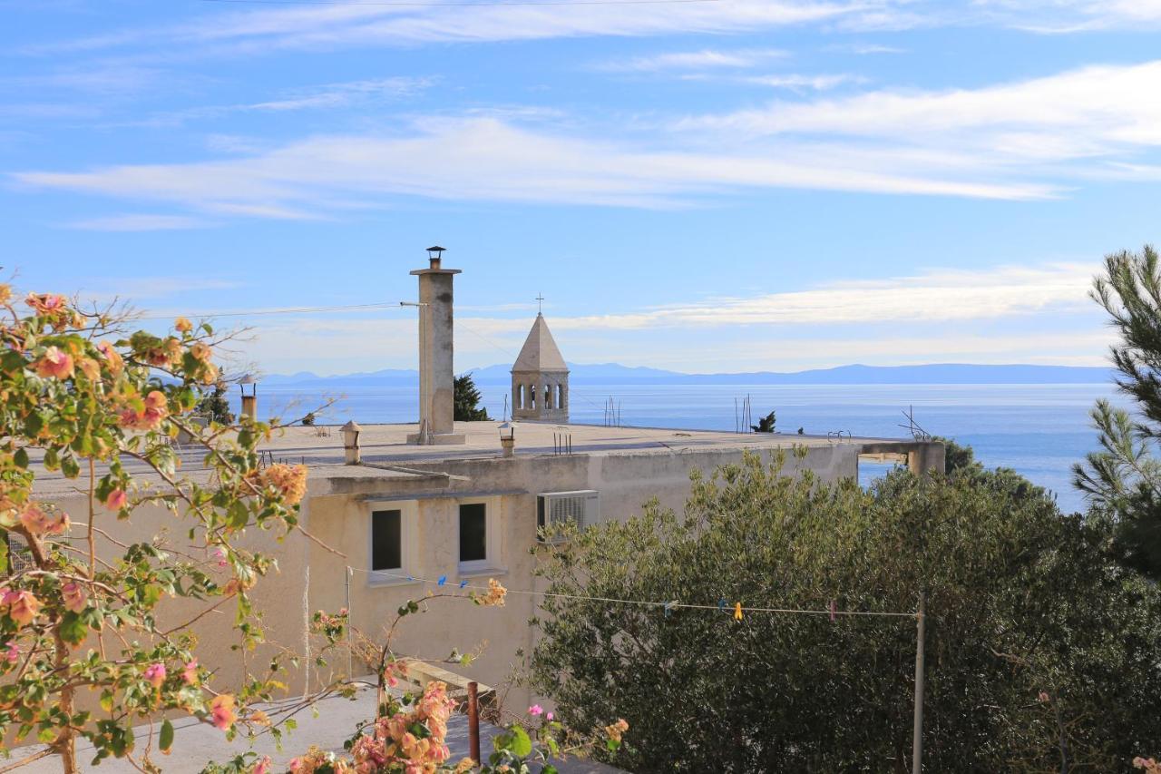 Apartments With A Parking Space Brela, Makarska - 18495 Exterior photo