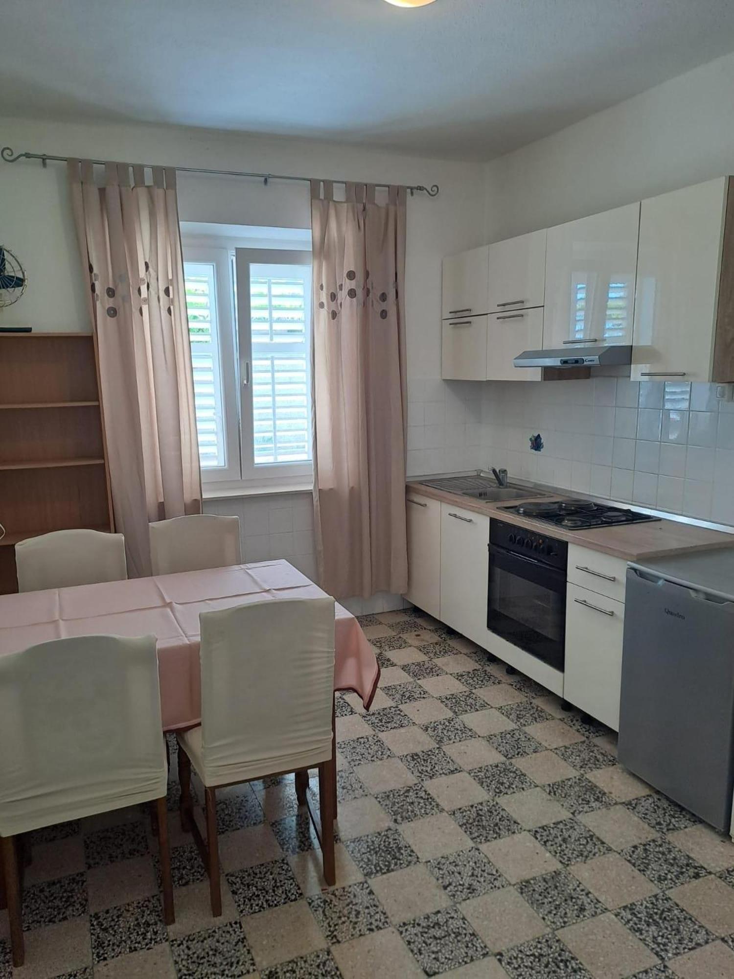 Apartments With A Parking Space Brela, Makarska - 18495 Exterior photo
